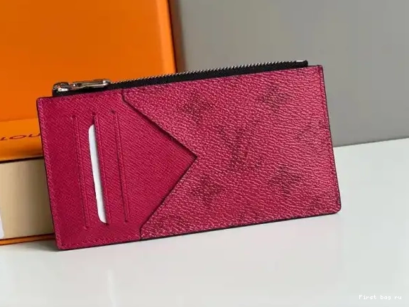 First bag ru COIN VUITTON LOUIS CARD HOLDER 0523